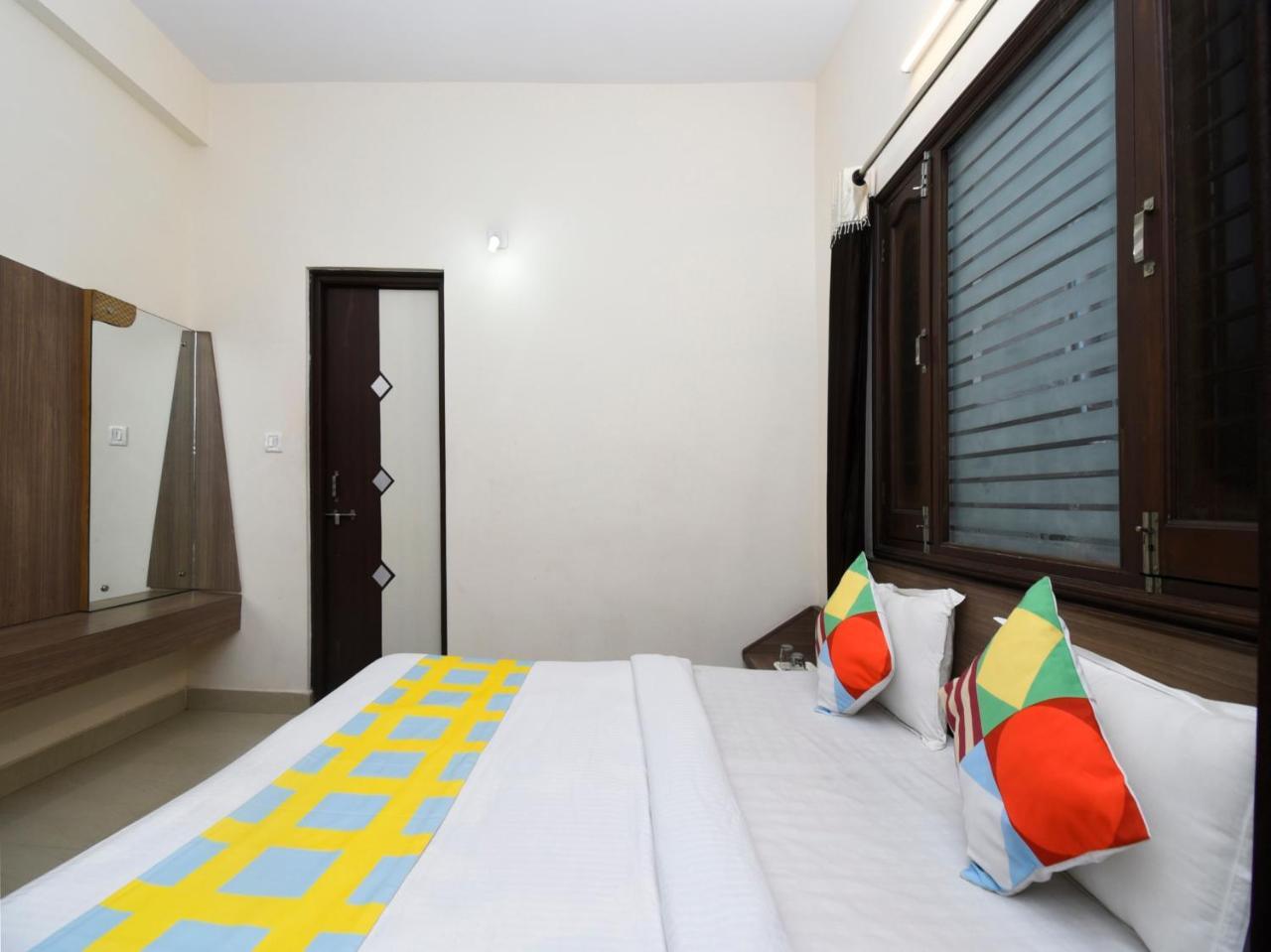 Elegant 1Br Stay In Mount Abu Central Exteriör bild