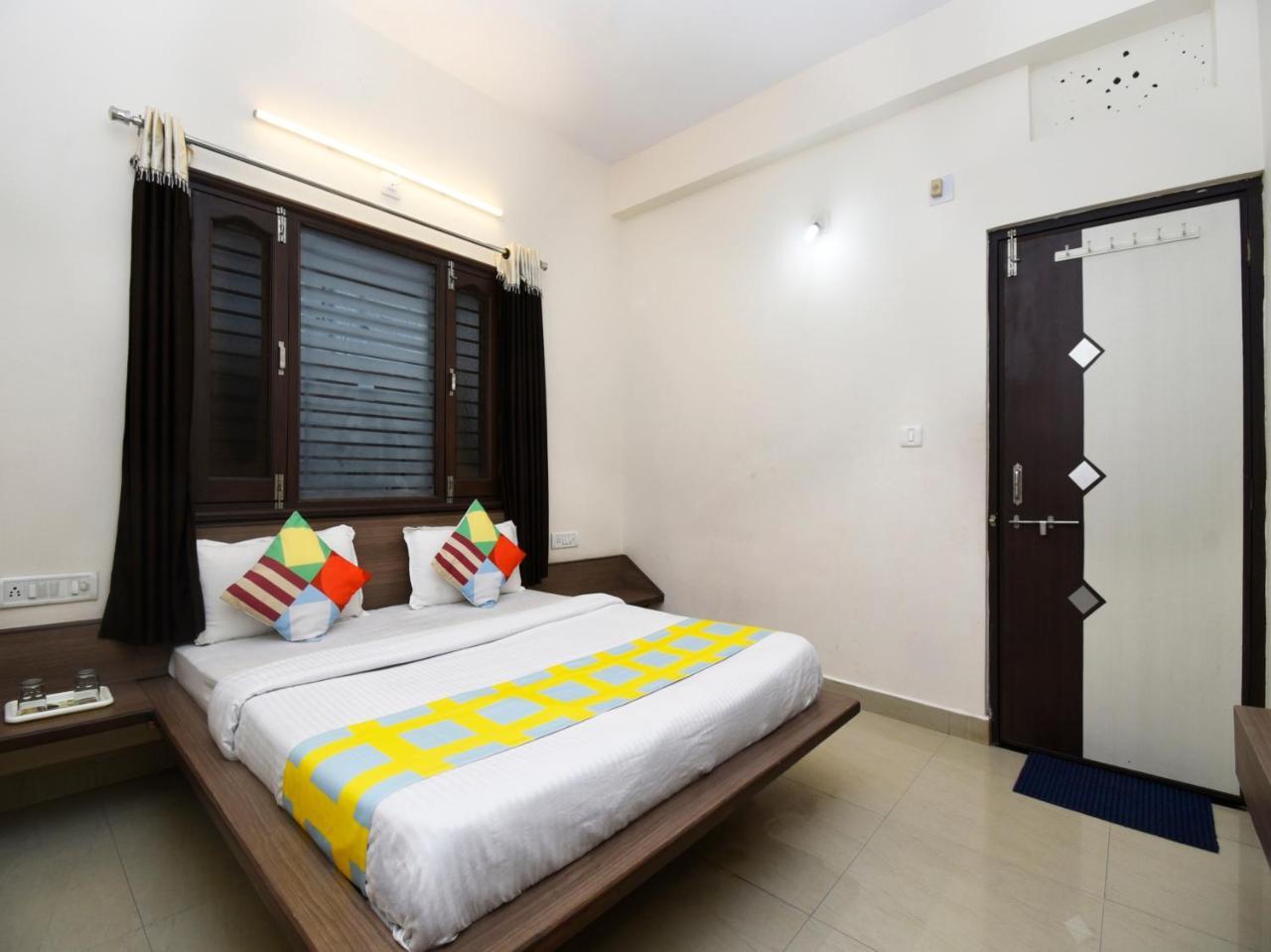 Elegant 1Br Stay In Mount Abu Central Exteriör bild