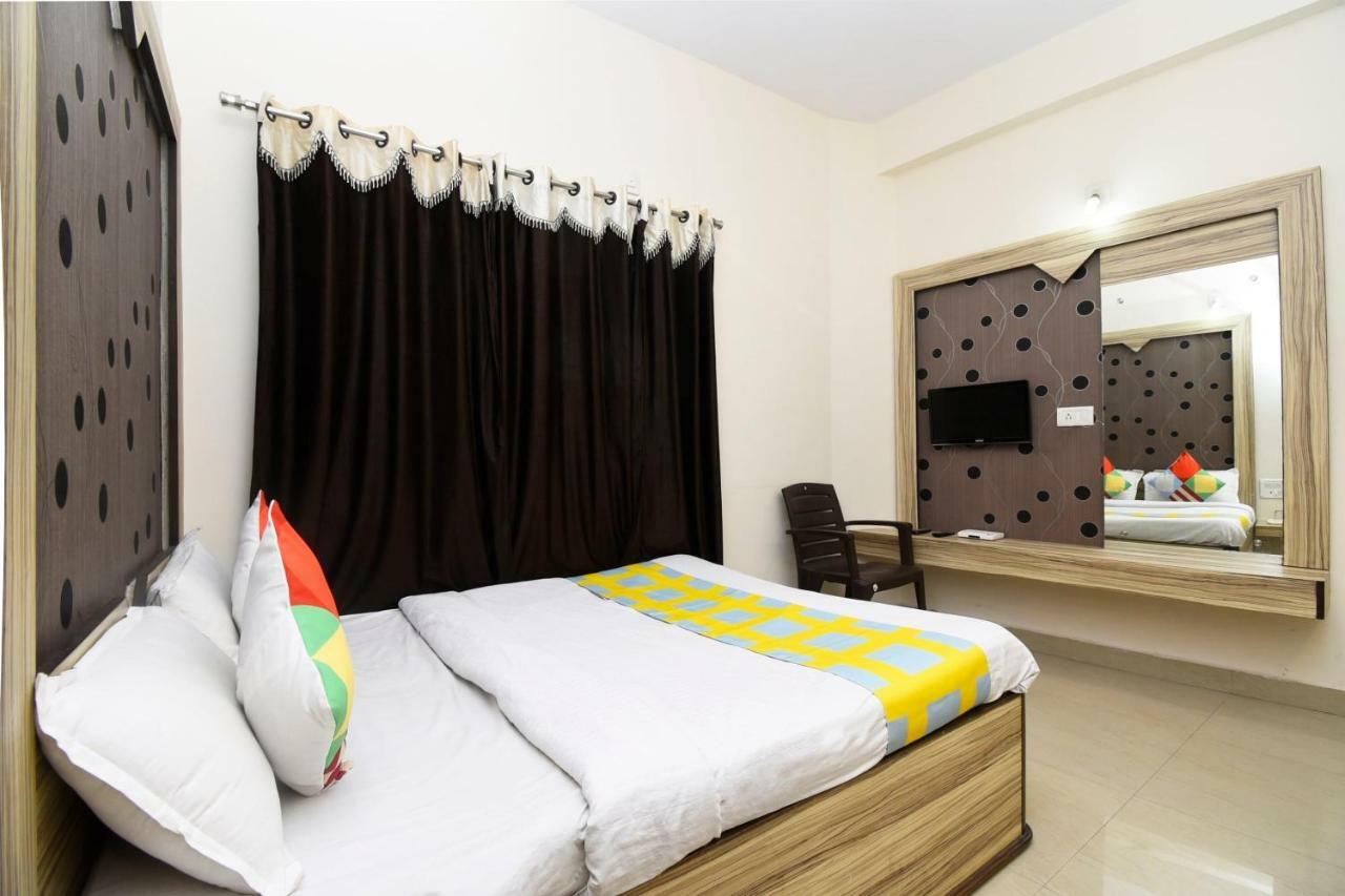 Elegant 1Br Stay In Mount Abu Central Exteriör bild